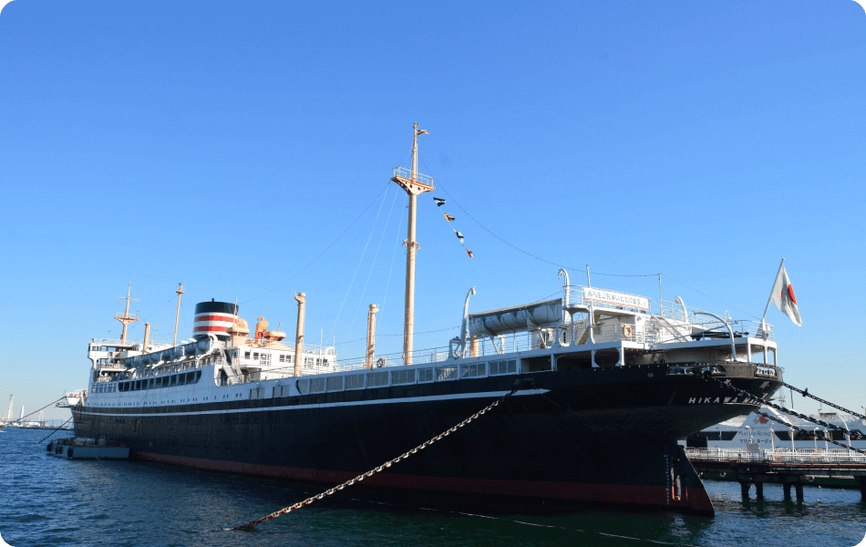 画像:停泊している船